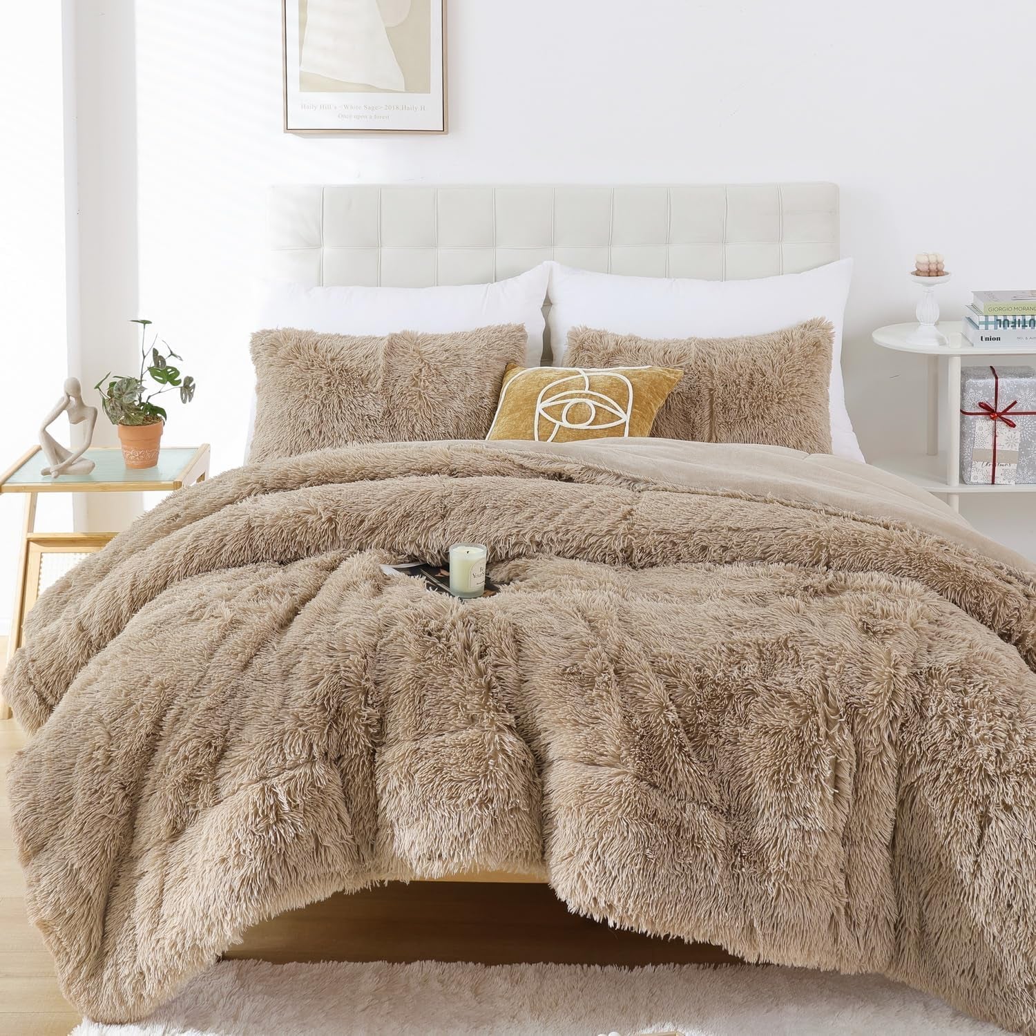 Fluffy Full Size Comforter Set, Faux Fur Comforter Set, Luxury Fuzzy Bedding Set, Soft Shaggy Full Bed Set for All Season, 3 Pieces - 1 Comforter & 2 Pillowcases, Khaki