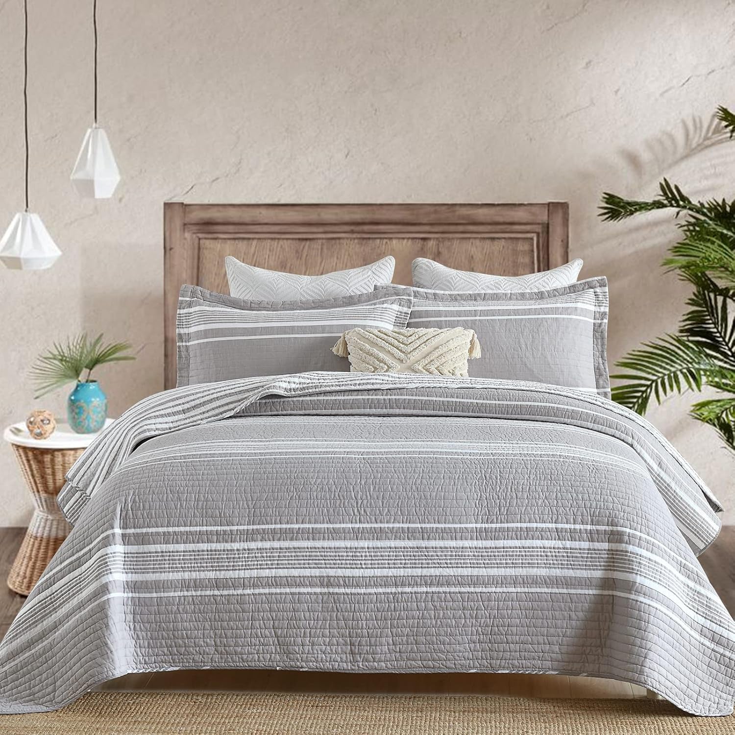 Quilt Queen Size - 100% Cotton Queen Bed Quilt, Grey Striped Reversible Bedspread for All Season, 3-Piece
