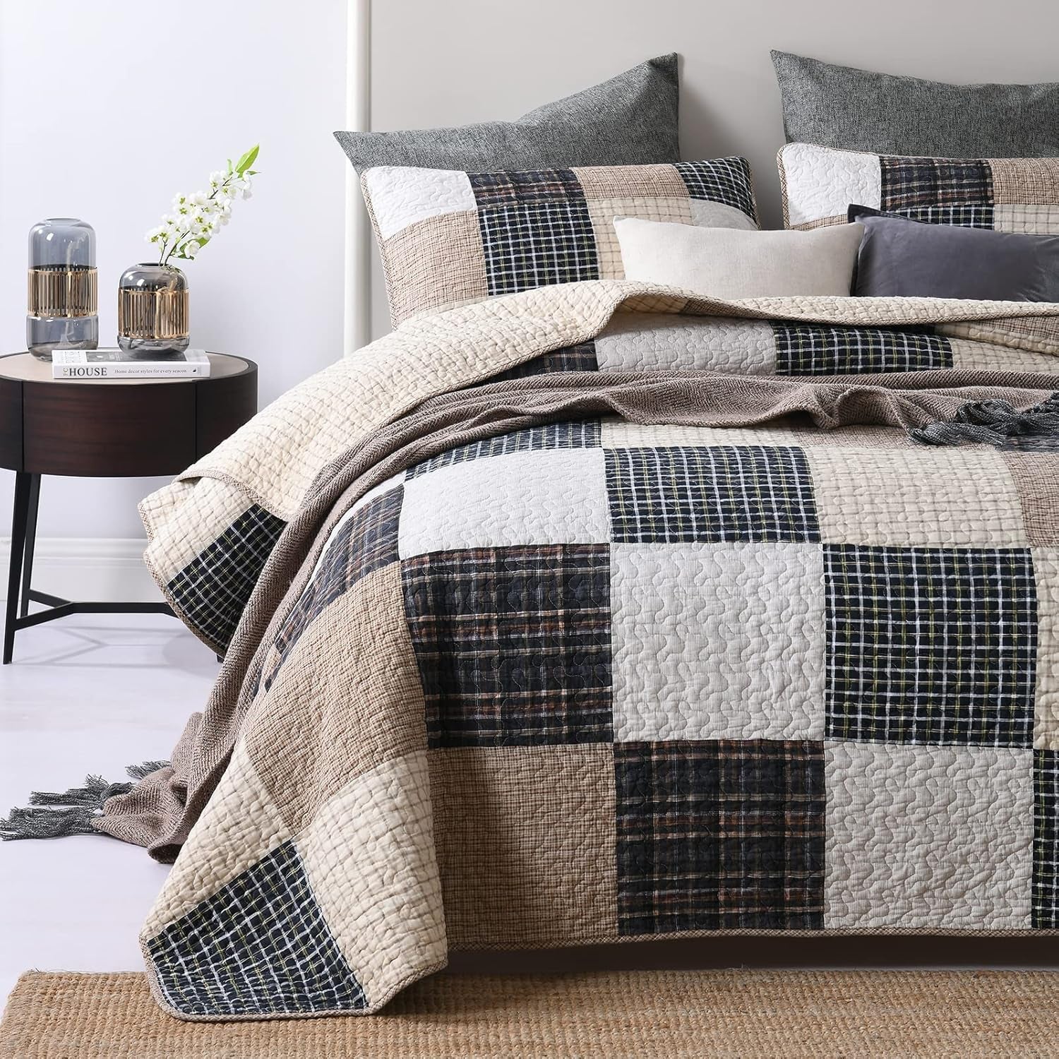 Quilts Queen Size, 100% Cotton Queen Quilt Set, Brown Khaki Black White Patchwork Plaid Queen Size Bedspread, Lightweight Reversible Soft Summer Quilt Bedding Set, 3-Pieces