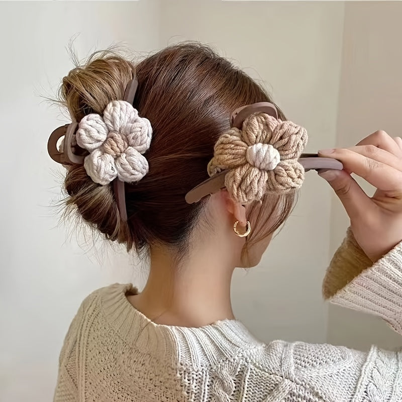 2pcs Knitted Floral Hair Claw Clip