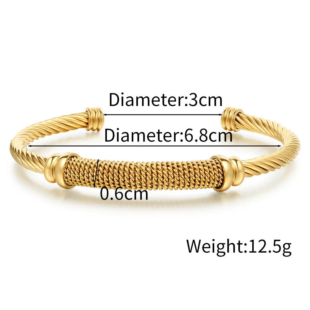 Stainless Steel Chain Bracelet (Men’s Fashion Staple)