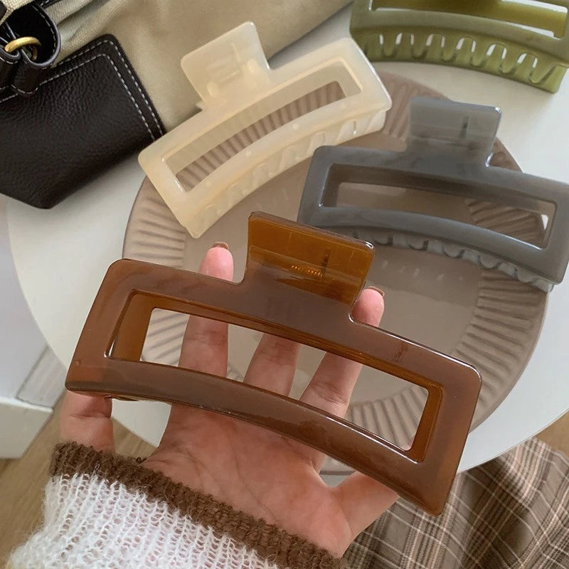 Oversized Girl Hair Clip